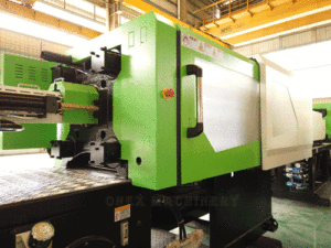 Starting the injection molding machine