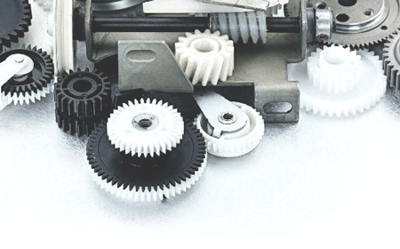 injection-molding-of-plastic-gear