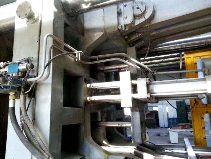 Use Status of the Hydraulic Oil of the Injection Molding Machine